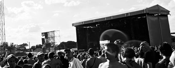 Dour : les noms ne cessent de tomber ! 